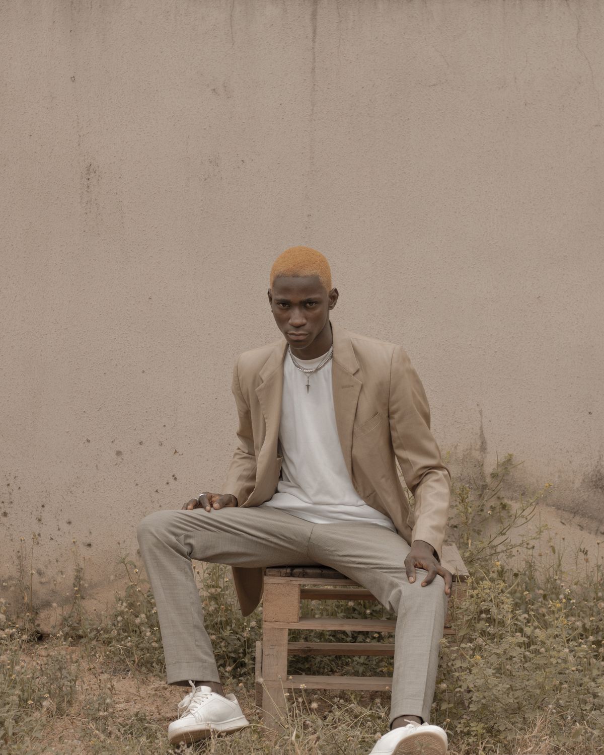 Men's neutral ready-made fashion collection